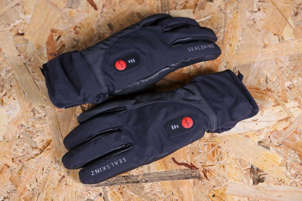 Sealskinz Waterproof Heated Cycling Gloves